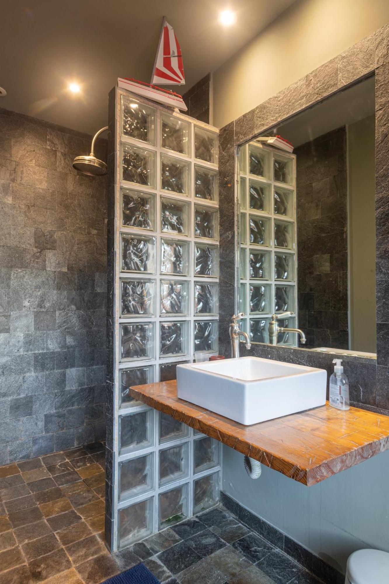 Casa Mantinum Au Coeur De La Citadelle Appartement Bastia  Buitenkant foto