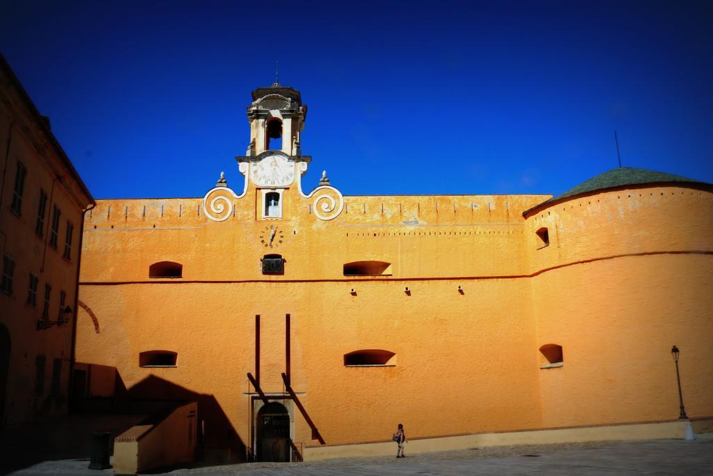 Casa Mantinum Au Coeur De La Citadelle Appartement Bastia  Buitenkant foto