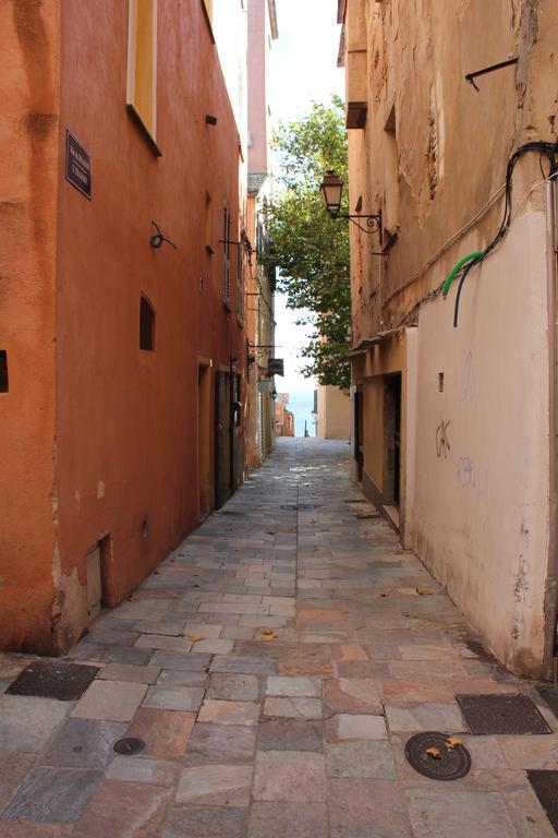 Casa Mantinum Au Coeur De La Citadelle Appartement Bastia  Buitenkant foto